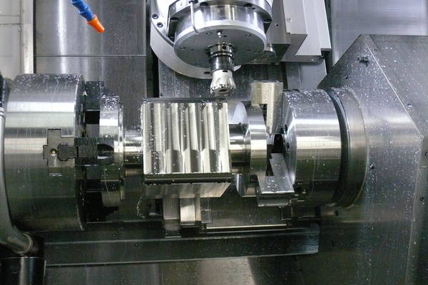 FMI Component manufacturing - Milling 